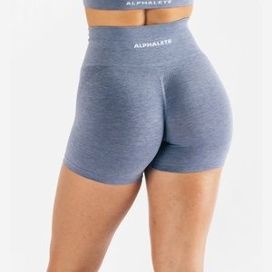 SOLD! Alphalete Amplify shorts